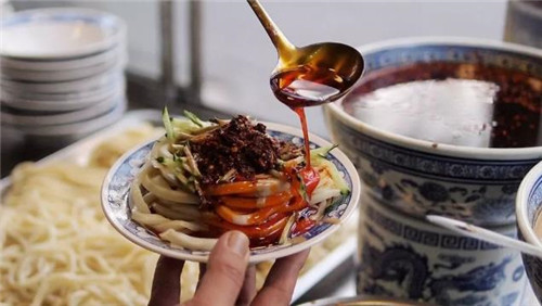 最全陕西凉皮种类,想学习技术的联系西安唯典!